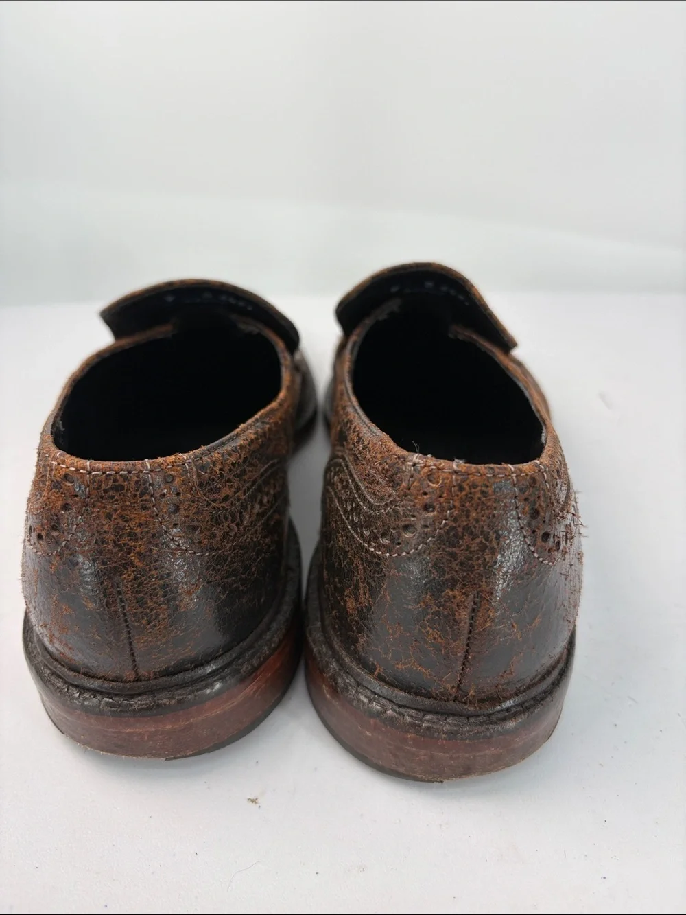 🥐 Allen Edmonds Bellerive Distressed Brown Leather Slip-On Brogues